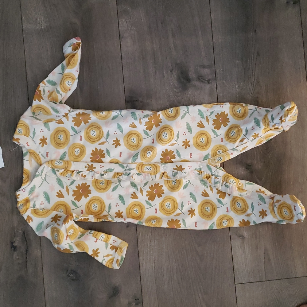 6mo baby sleeping onesie